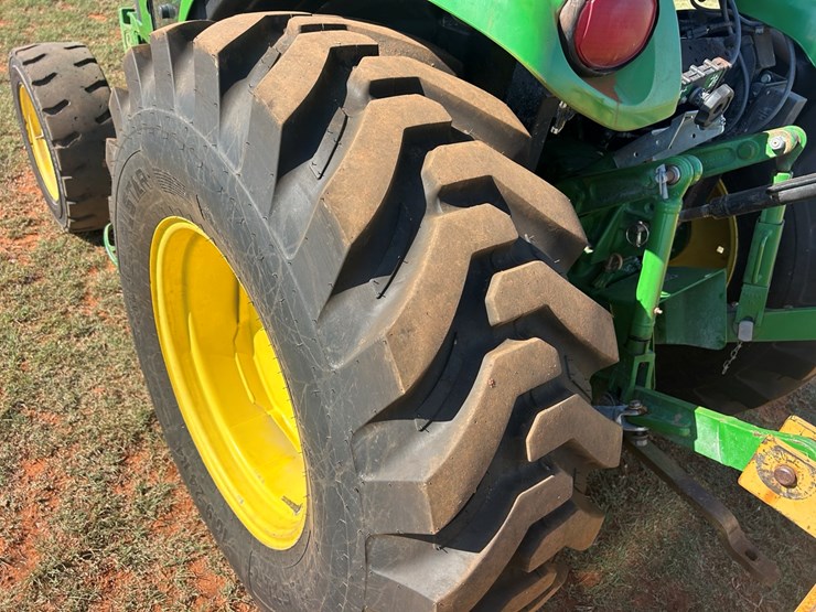 john-deere-4066r-image-6