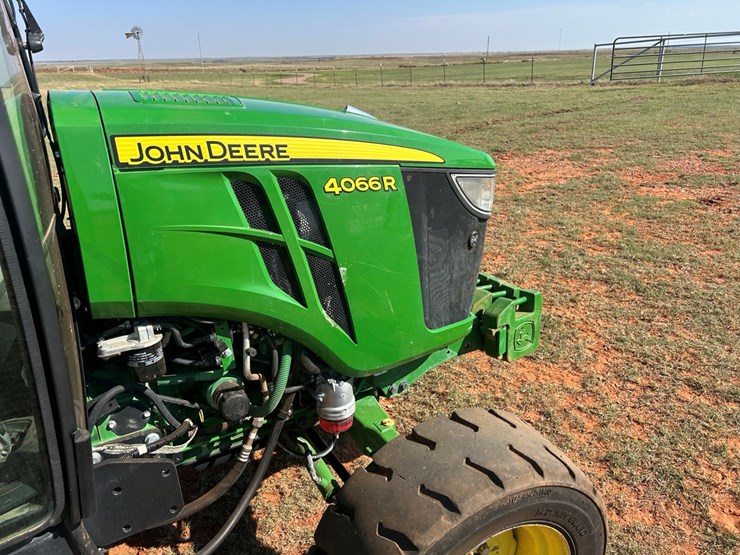 john-deere-4066r-image-28