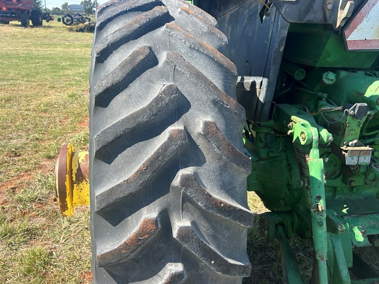 john-deere-4640-image-11