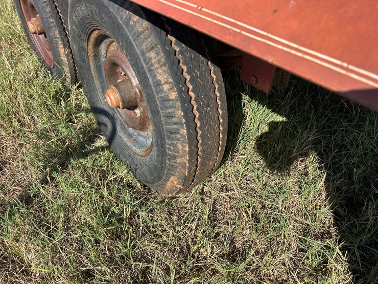#92-•-utility-trailer-image-9
