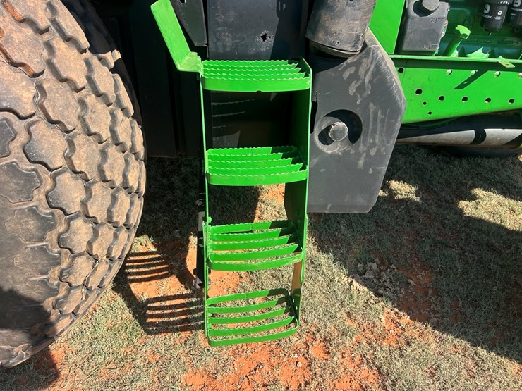 1996-john-deere-7600-image-35