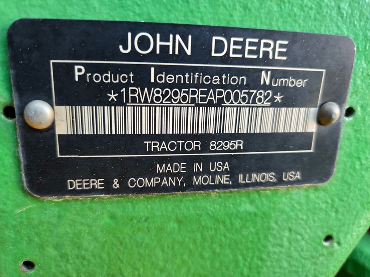 2010-john-deere-8295r-image-9