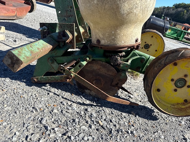 john-deere-2-image-5