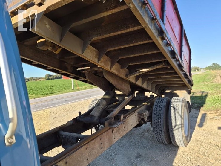 1990-international-flatbed-8462-image-21