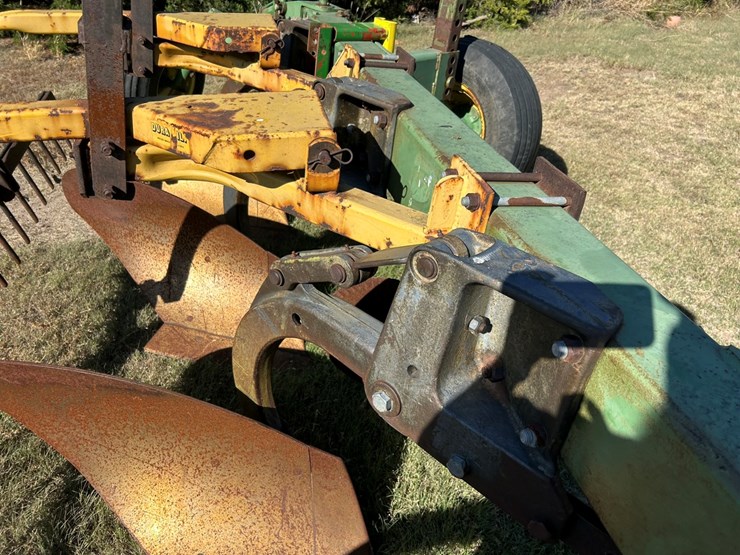 john-deere-2600-image-11
