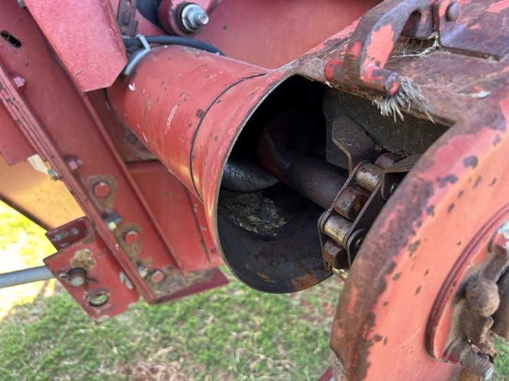 2004-case-ih-2388-image-28
