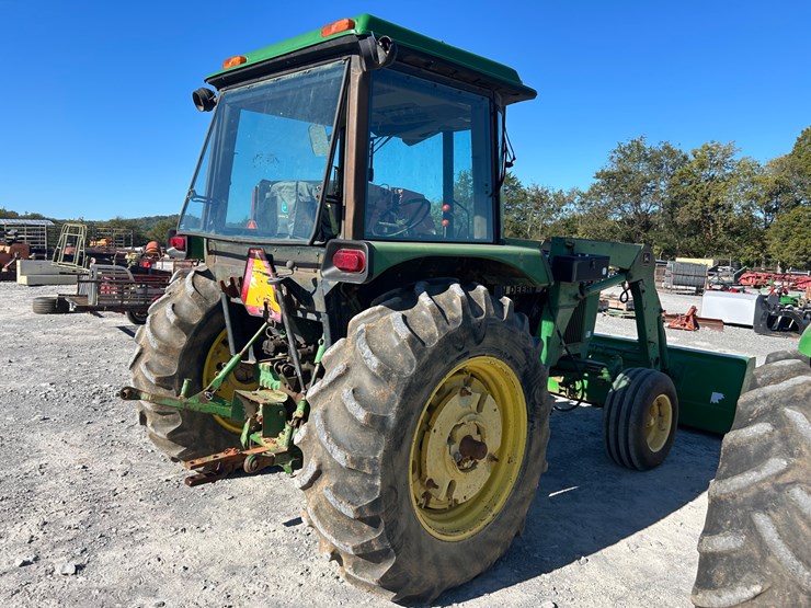 john-deere-2350-image-5