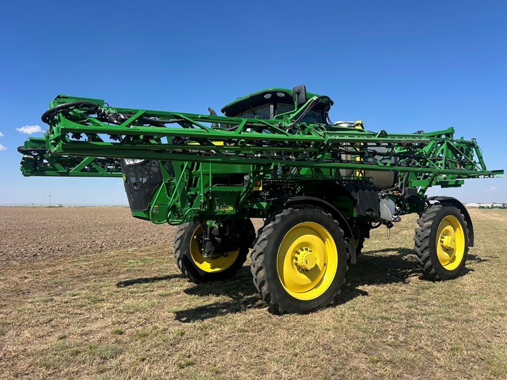 2021-john-deere-r4038-image-26