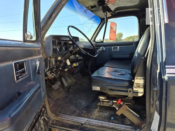 1988-chevrolet-grain-truck-8460-image-18