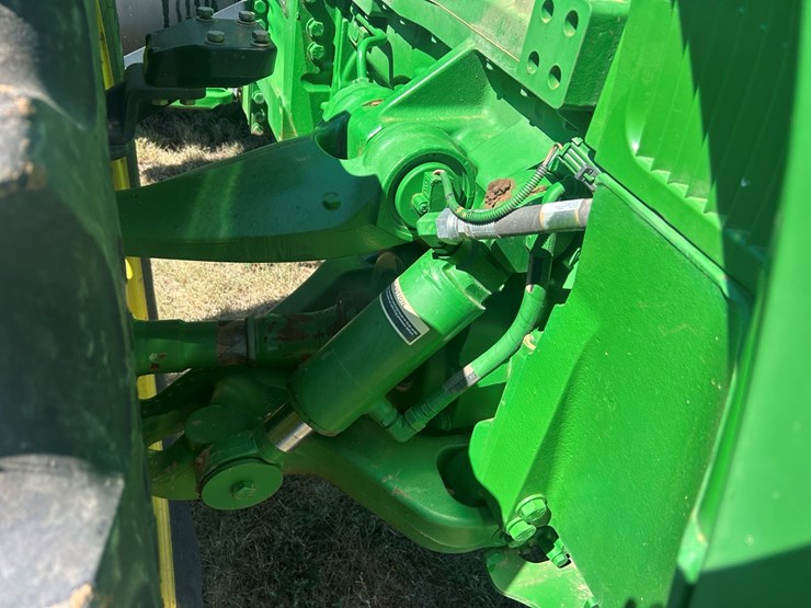 2005-john-deere-8420-image-18