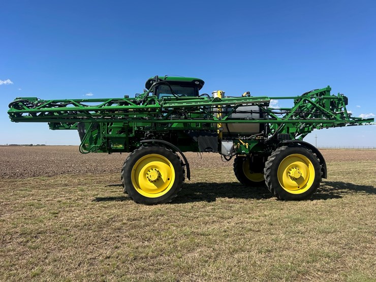 2021-john-deere-r4038-image-27