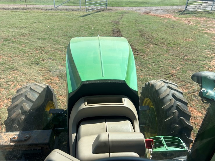 2014-john-deere-7210r-image-34