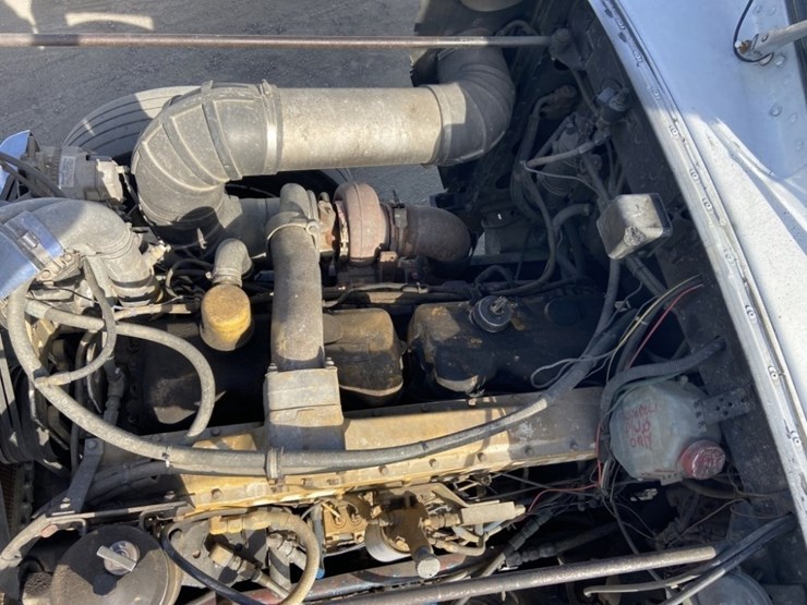 1984-peterbilt-359-image-24
