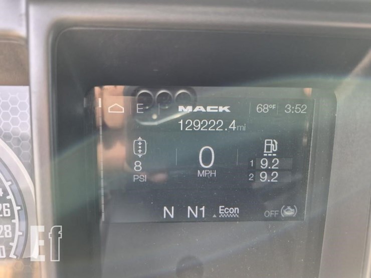 2024-mack-anthem-64t-image-20