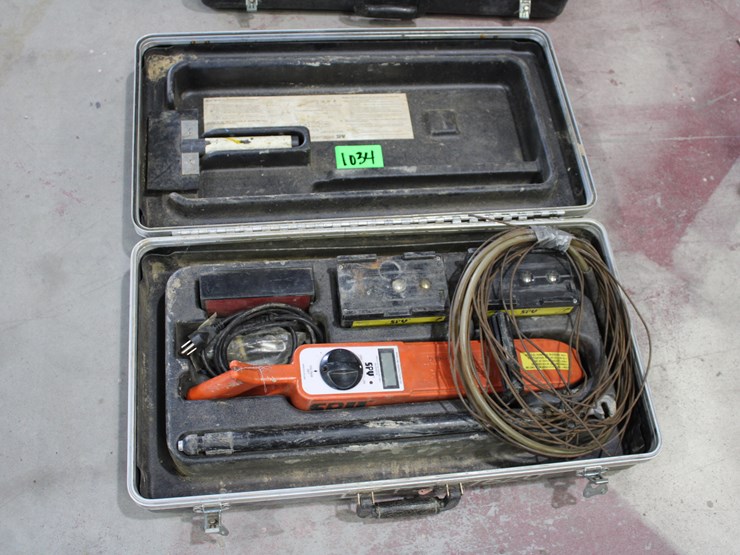 #1034-•-holiday-detector-spy-pipe-locator-image-1