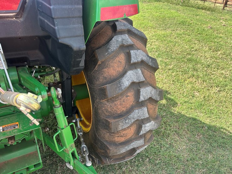 john-deere-4066m-image-7