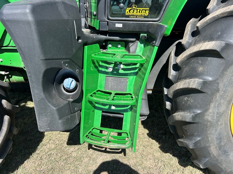 2023-john-deere-6130m-image-37