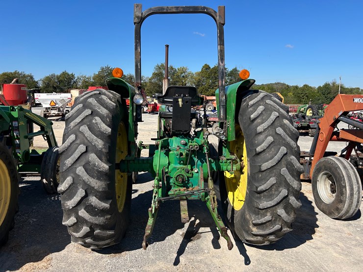 john-deere-2640-image-5