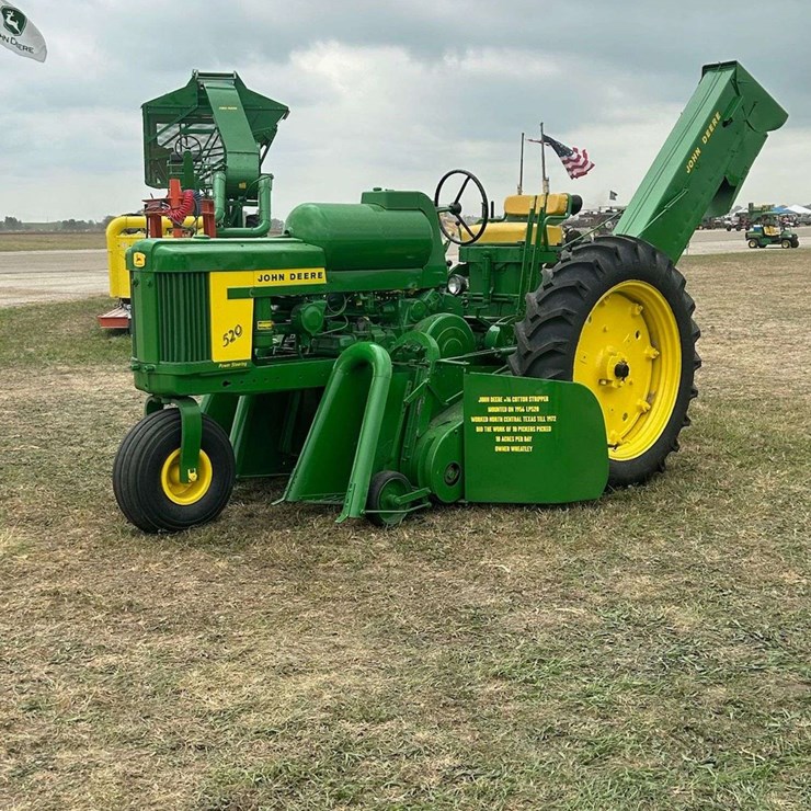 JOHN DEERE 520