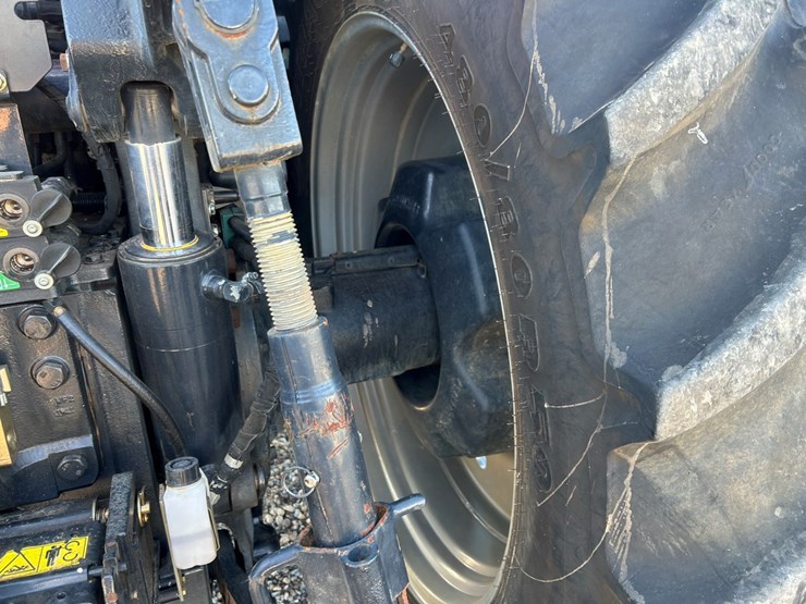 2022-case-ih-magnum-340-image-18