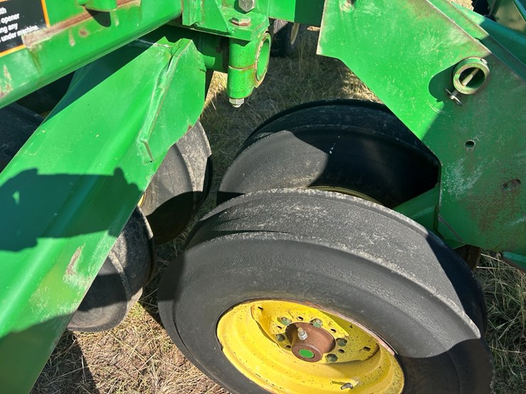 john-deere-455-image-22