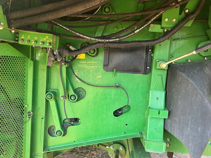 2010-john-deere-2010-image-31