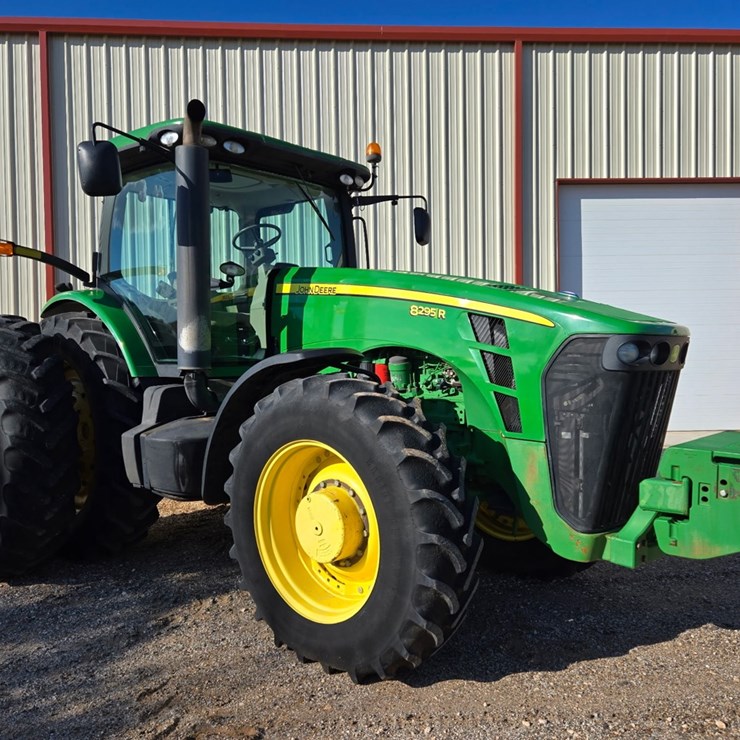 2010 JOHN DEERE 8295R