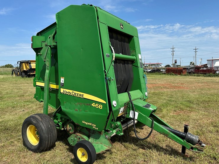 john-deere-468-image-1