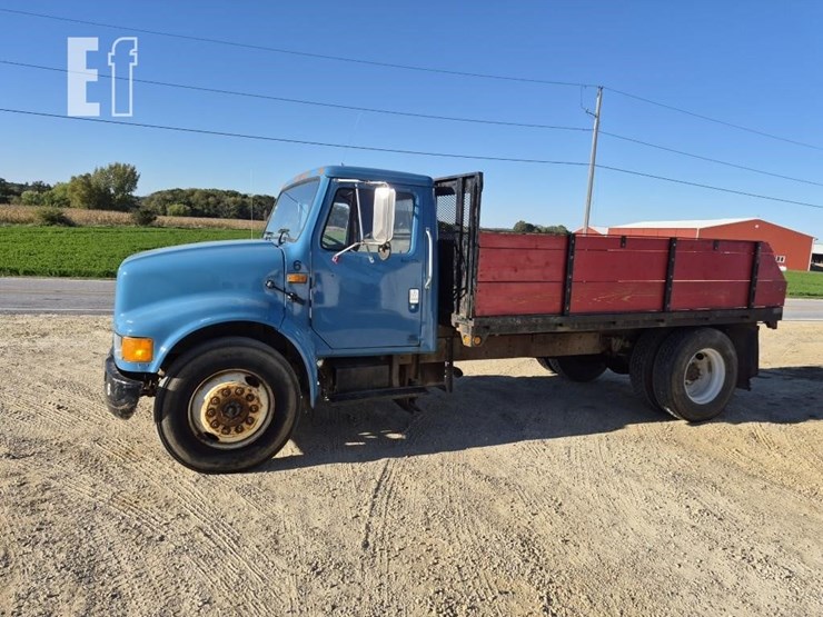 1990-international-flatbed-8462-image-14