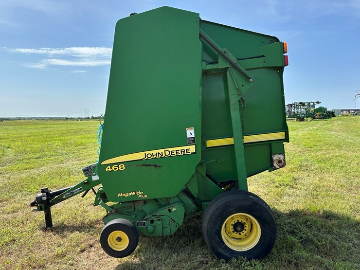 john-deere-468-image-13