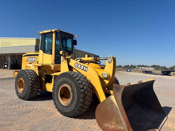 2006-deere-644h-image-5