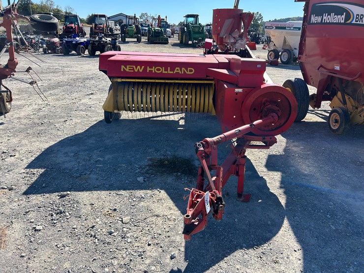 new-holland-273-image-3