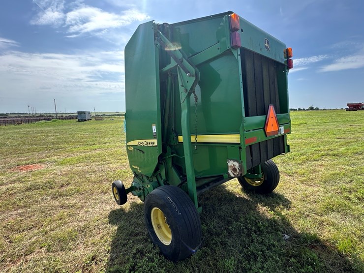 john-deere-468-image-16
