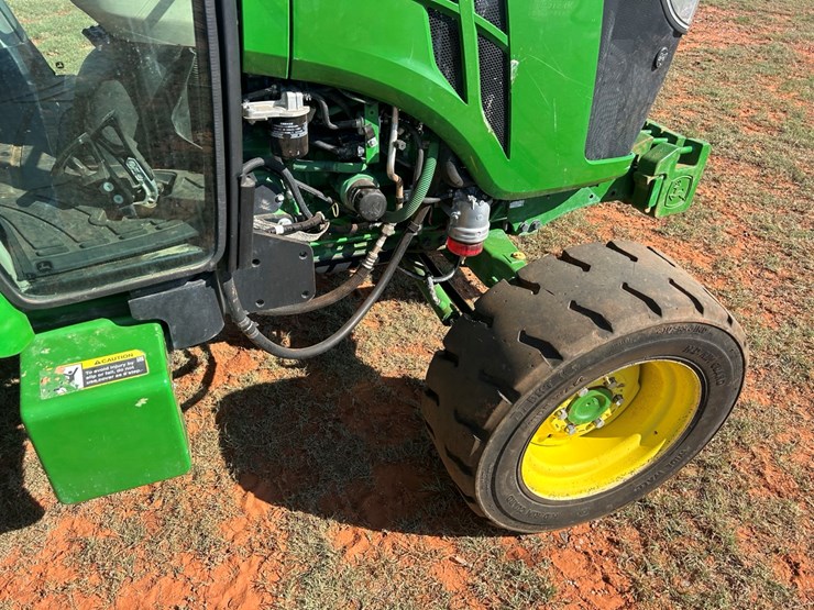 john-deere-4066r-image-27