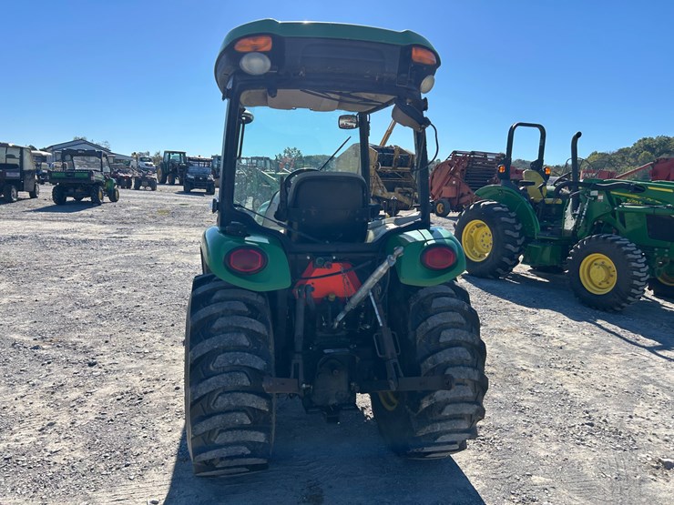 john-deere-3520-image-5