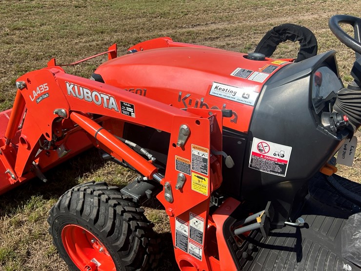 #47-•-2021-kubota-b2601-image-11