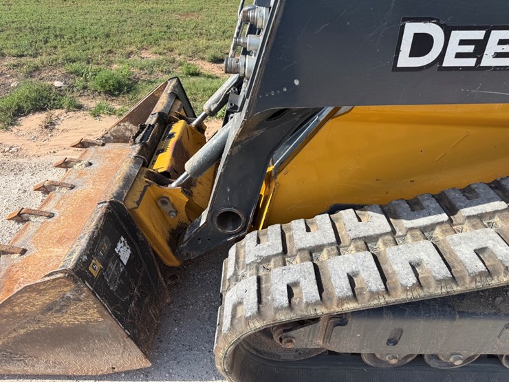 deere-325g-image-11