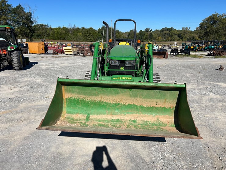 john-deere-5055e-image-9