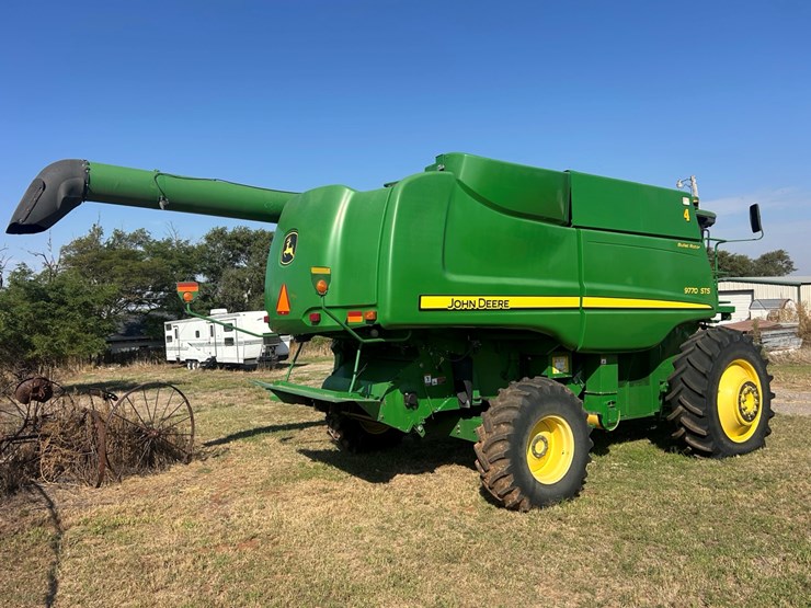 2010-john-deere-2010-image-3