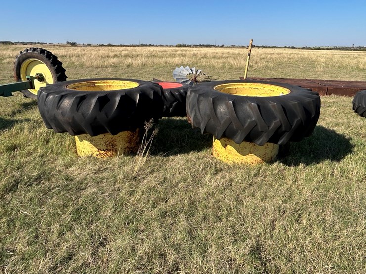 #99-•-john-deere-duals-image-1