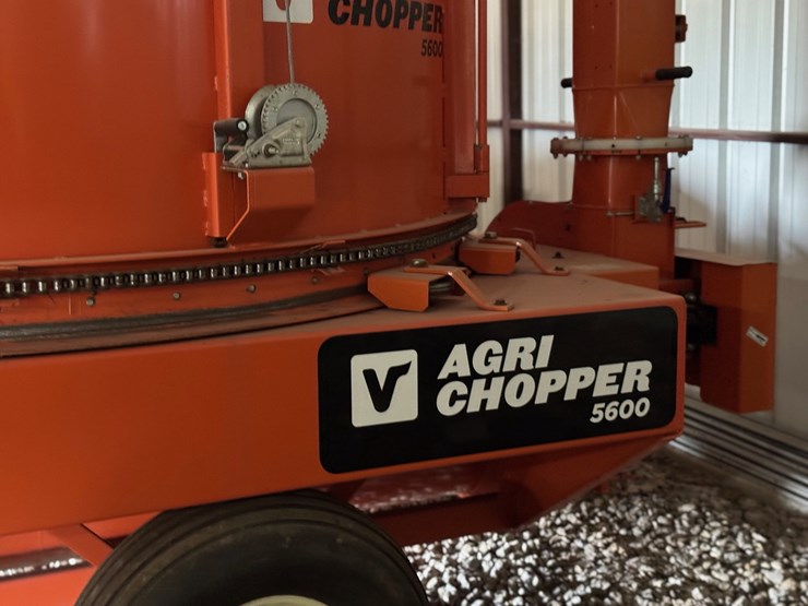 valmetal-agrichopper-5600-image-2