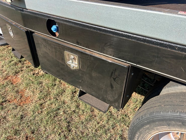 2017-ford-f550-image-6