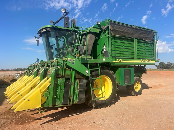 john-deere-9986-image-1