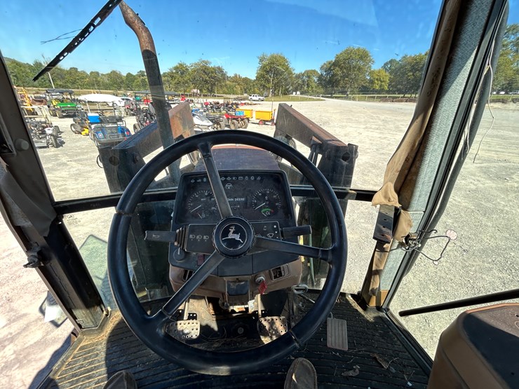 john-deere-6400-image-15