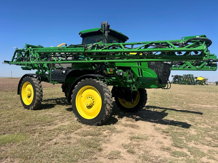2021-john-deere-r4038-image-1