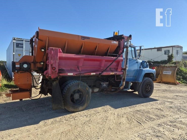 1994-ford-l8000-image-9
