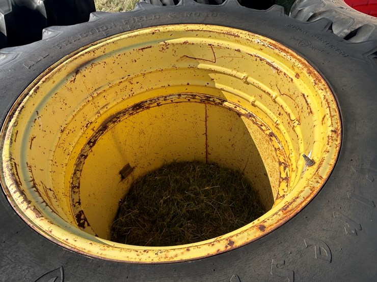 #99-•-john-deere-duals-image-3