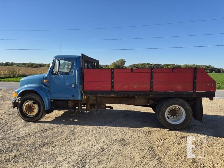 1990-international-flatbed-8462-image-13