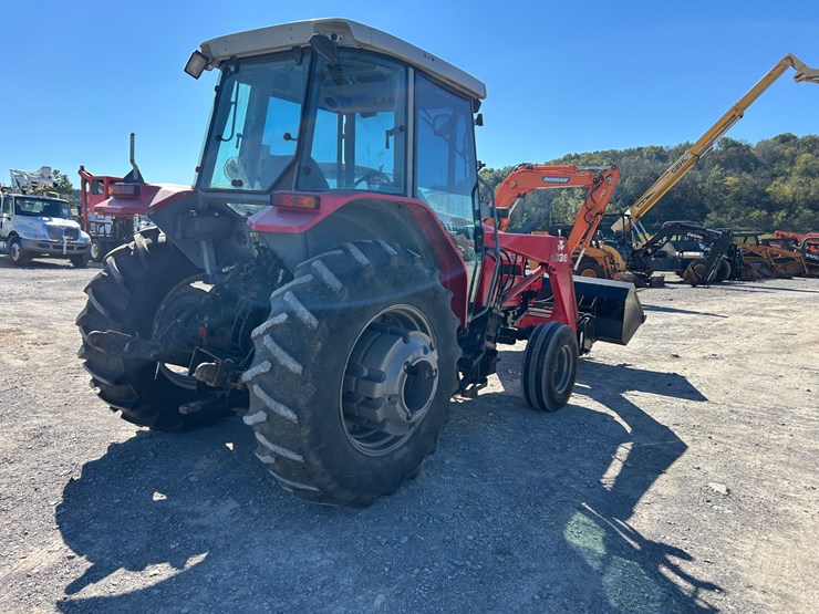 massey-ferguson-4235-image-8