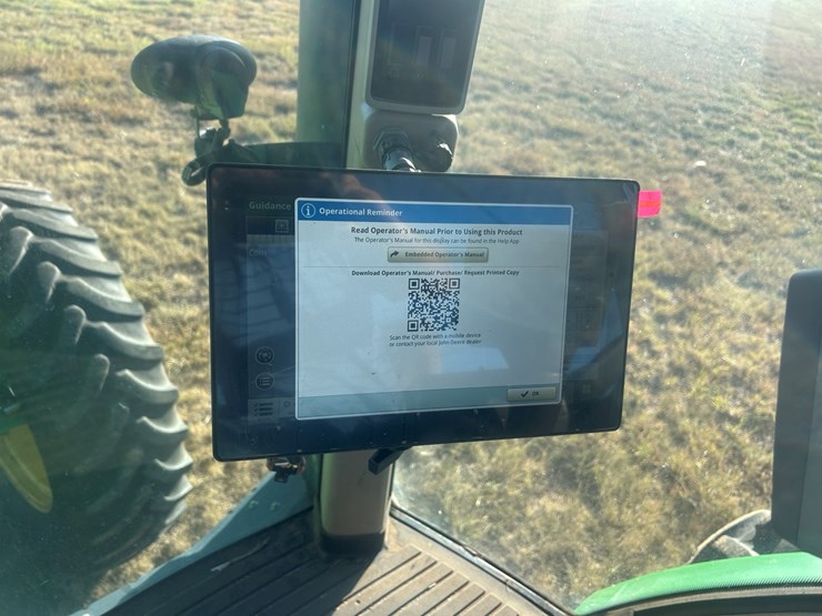 2010-john-deere-8225r-image-24